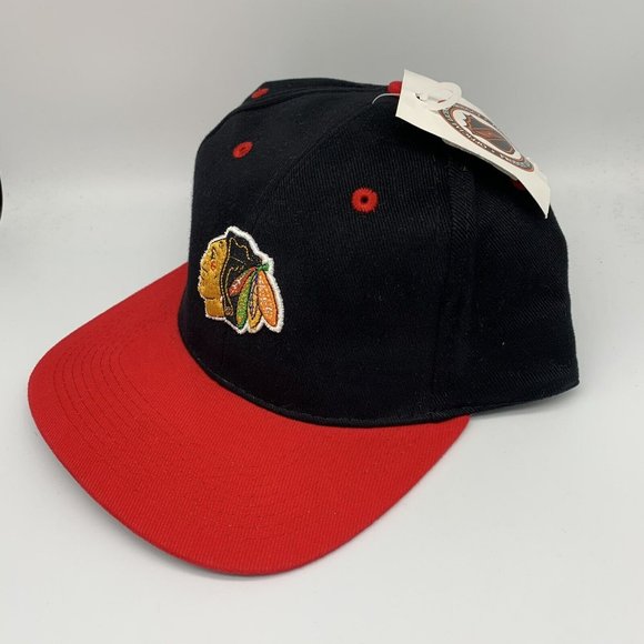 Chicago Blackhawks NHL Drew Pearson Hat Strapback Cap - Picture 2 of 7